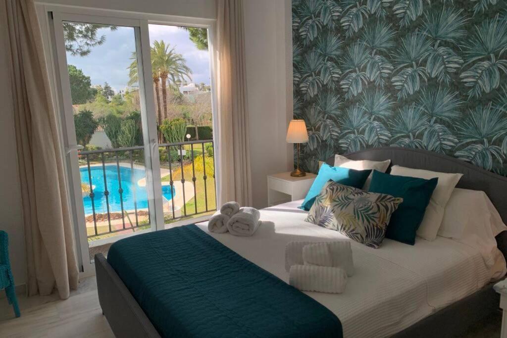 Oasis Sun Beach Costa Del Sol Estepona Extérieur photo